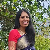  Anusha Valluru